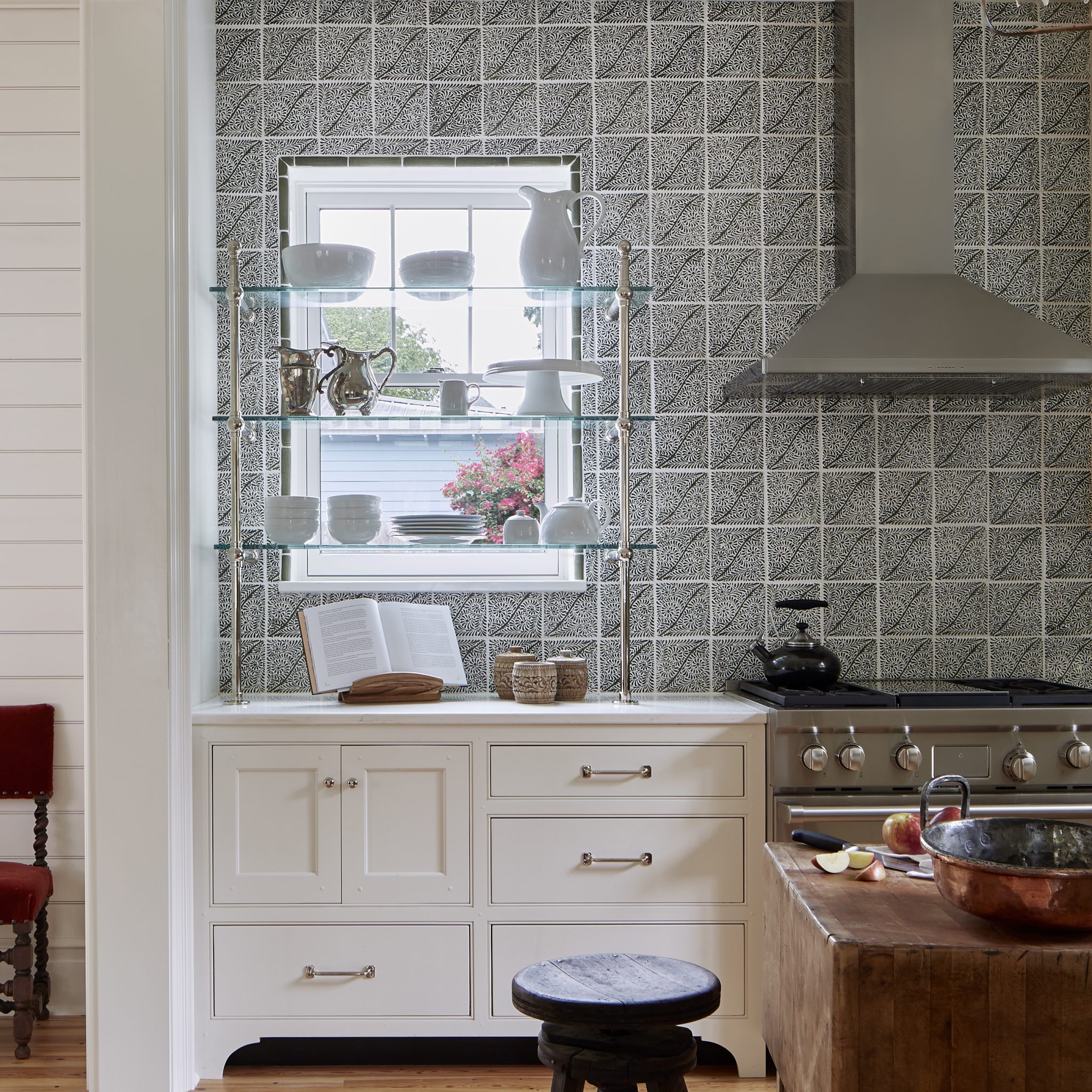 Counter & wall mounted Ball style Bistro Designer Shelving with Bistro style Finials in polished nickel and glass shelves