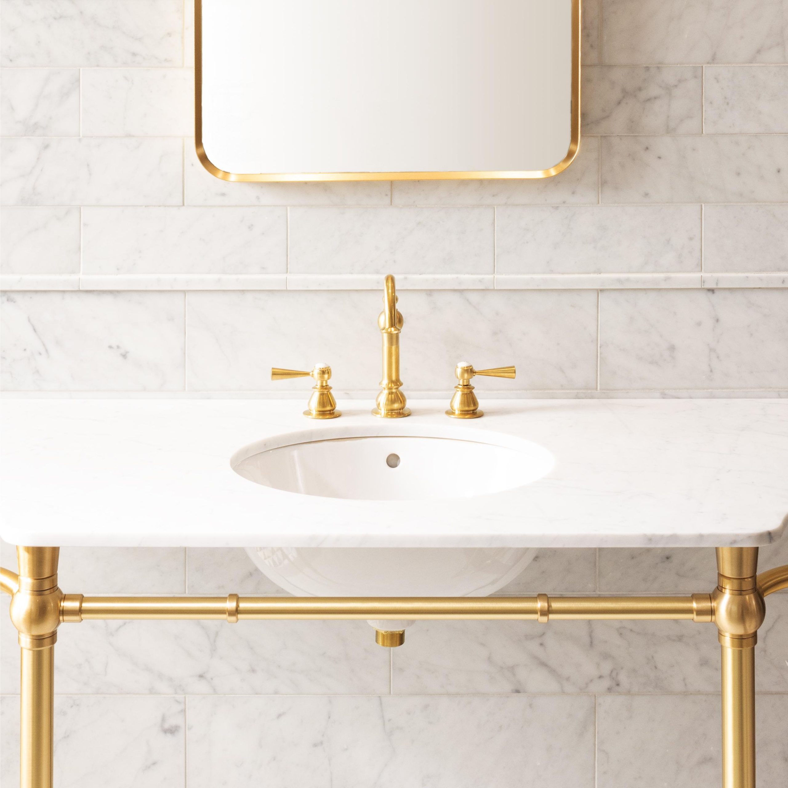 Bianco_Carrara_SBCP612_Bianco_Carrar_Mosaic_SBCMHHEX3_Sink_Paramus_Showroom