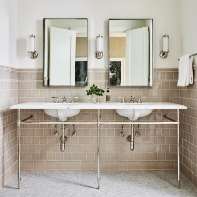 Stovall-House_Room-Bathrooms