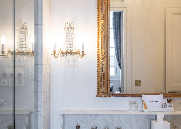 Westport in Hotel Chateau