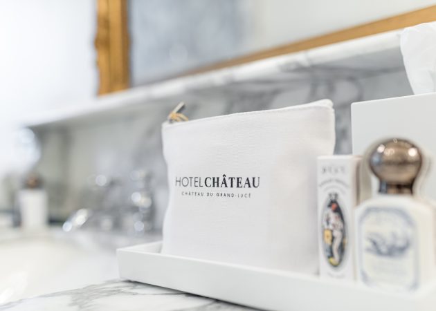 Hotel Chateau Closeup